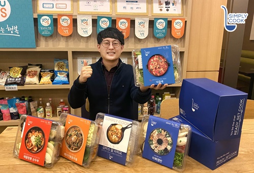 지난 9일 이찬희(35) e-커머스 사업본부 심플리쿡팀 과장이 서울 강남구 역삼동 GS리테일 본사에서 본지와의 인터뷰를 마친 후 포즈를 취하고 있다. 사진=GS리테일 제공