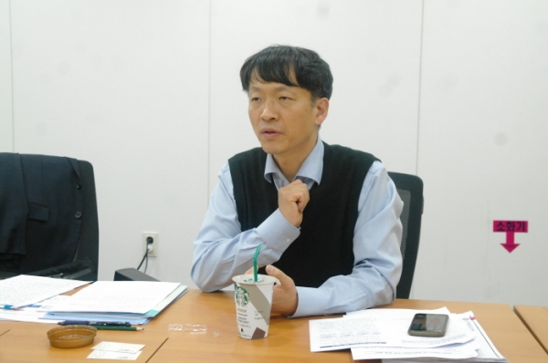 윤세명 중소벤처기업부 창업벤처혁신실 기술개발과장이 올해 중기부 R&D 운영 방향을 설명하고 있다. 사진=나기호 기자