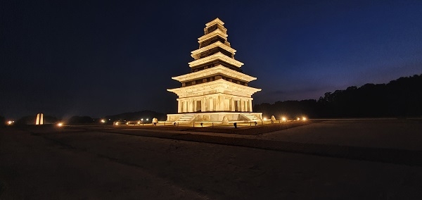 익산 미륵사지 석탑(국보 제11호) 전경 사진=문화재청 제공