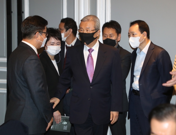 국민의 힘 김종인 비상대책위원장