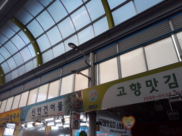양천구가 미등록시장인 약수시장, 오목교중앙시장, 신정제일시장 등 개소에 12월까지 총 38대의 CCTV를 설치한다. 사진=양천구 제공