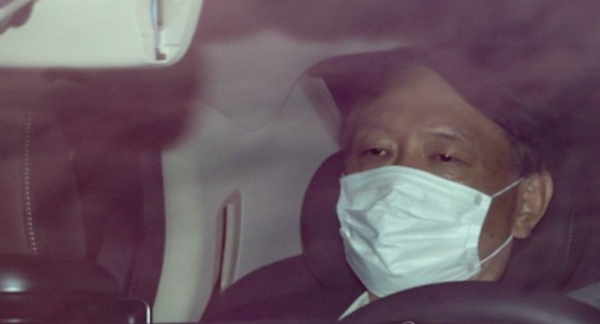 윤석열 검찰총장이 18일 오전 서울 서초구 대검찰청으로 출근하고 있다. 사진=연합뉴스