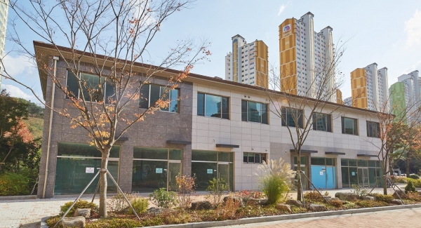 창원월영 마린애시앙 단지 내 상가 2동 전경. 사진=부영주택