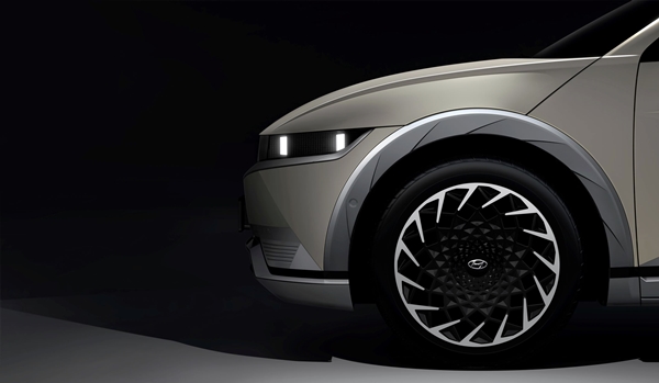 전용 전기차 브랜드 아이오닉의 첫 번째 모델 ‘아이오닉5’ 티저 이미지. 사진=현대차 제공