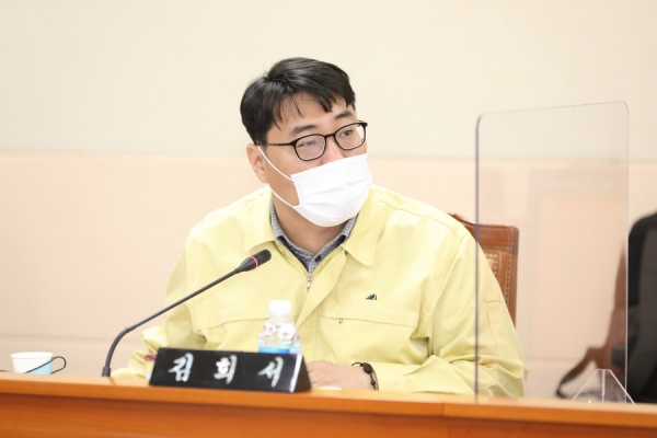구로구의회 김희서 의원이 대표발의 한 ‘구로구 소상공인 지원 등에 관한 조례 일부개정조례안’이 26일 열린 본회의를 통과했다. 사진=구로구의회 제공