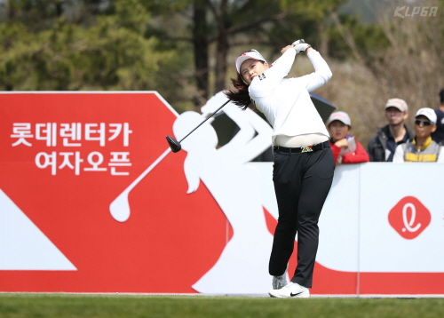3년 연속 KLPGA 투어 대상을 수상한 최혜진. 사진= 연합뉴스.