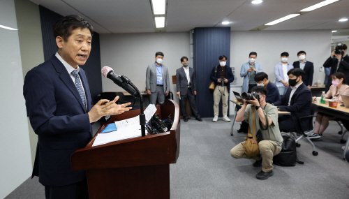금산분리 완화 의지를 내비치고 있는 김주현 금융위원장. 사진=연합뉴스