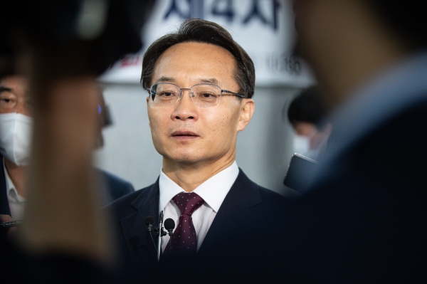 조해진 국민의힘 의원이 지난 5일 국회 의원회관에서 열린 제4차 상임전국위원회를 마친 뒤 취재진의 질문에 답변하고 있다. 사진=연합뉴스