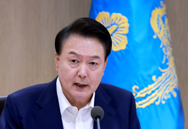 윤석열 대통령이 27일 서울 용산 대통령실 청사에서 열린 국무회의에서 발언하고 있다. 사진=연합뉴스