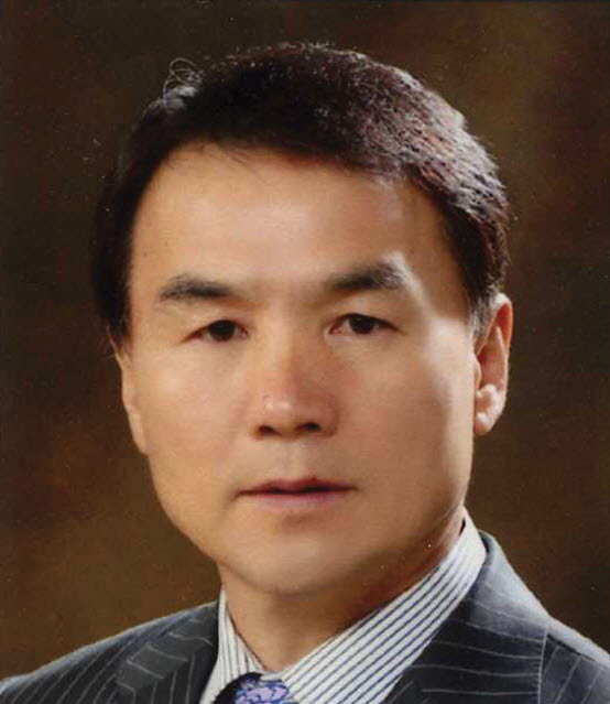 강순근 한국자동차전문정비사업조합연합회장.<br />