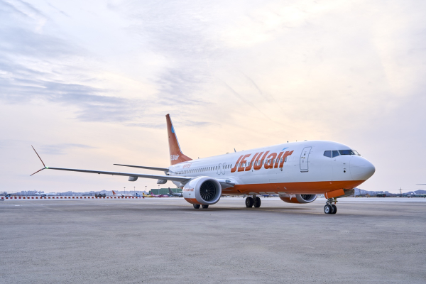 B737-8 Ç×°ø±â. »çÁø=Á¦ÁÖÇ×°ø Á¦°ø