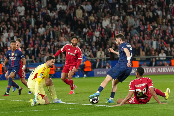 추가골 성공시키는 PSG 크바라츠헬리아. AP=연합뉴스