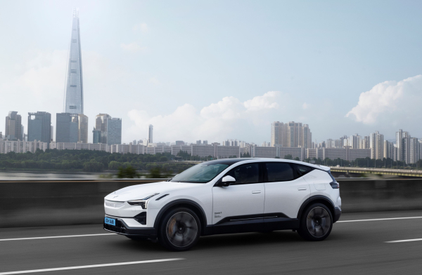 폴스타4 SUV 가격, 6490만원대에서 6690만원으로
