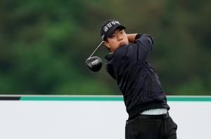 '무명 돌풍' <b>정유준</b>, <b>한국오픈</b> 첫날 단독<b>선두</b> 질주