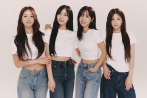 '<b>에이핑크</b>' 4인, <b>위드어스</b>와 <b>전속계약</b>…14주년 맞아 새로운 도약