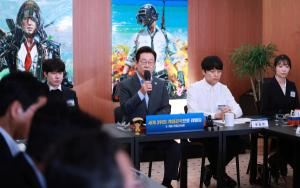 <b>게임</b>업계, 李 대통령에게 근로시간 유연화 등 건의
