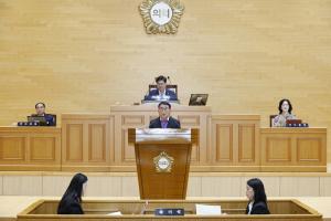 신안군 시정연설 및 교통복지 정책 이미지