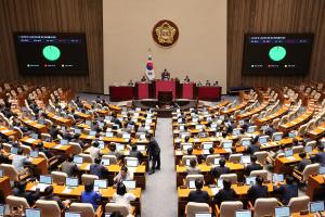 [기획]쏟아지는 반기업법에 '오프쇼어링' 본격화 우려 - 뉴스 썸네일 이미지