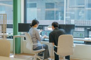 [창업사다리 2.0 ④] "아이디어를 투자로 연결"...AC, 창업 성장의 연결 ... - 뉴스 썸네일 이미지