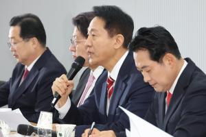 오세훈, '절윤 거부' 張에 