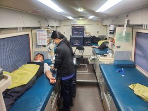 경기평택항만공사, 사장직무대행도 참여 '사랑의 헌혈' 생명 나눔 실천 - 뉴스 썸네일 이미지